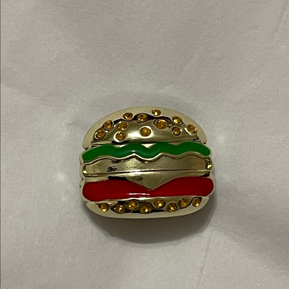 ✨CROCS “Hamburger” 🍔 (NO LONGER AVAILABLE) Metal Jibbit✨